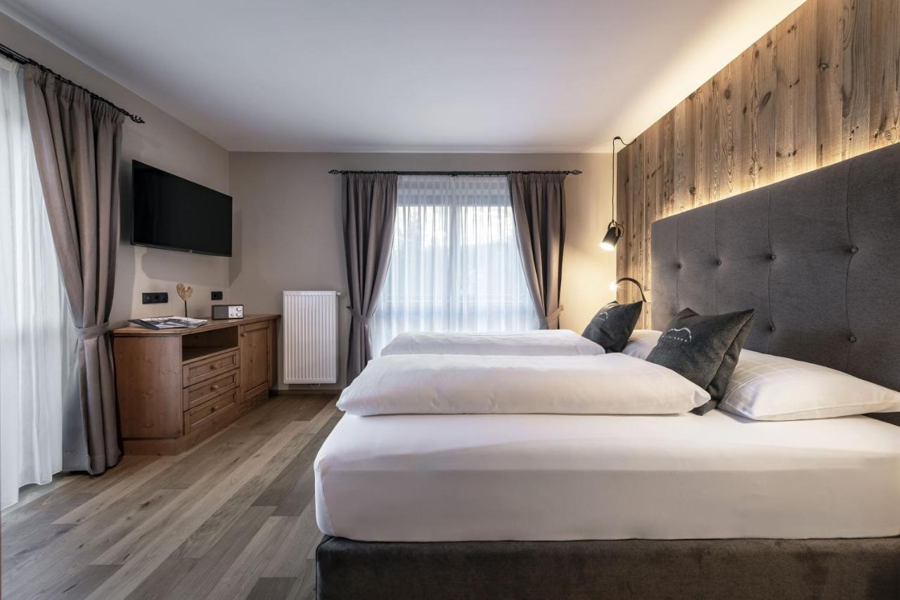 Hotel Dosses 티레스 외부 사진